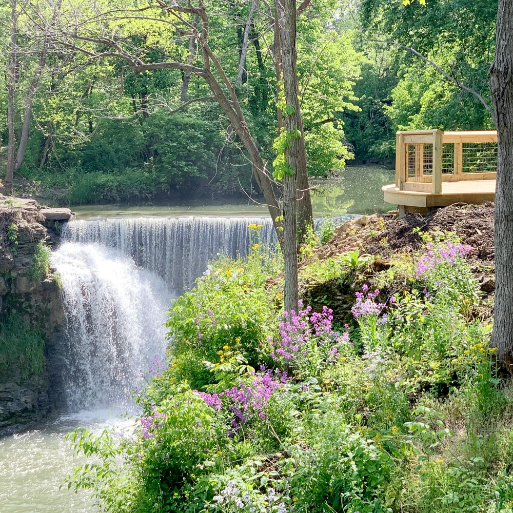 Cedar Cliff Falls waterfall